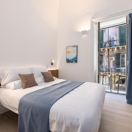 Roccella Apartments Палермо Екстериор снимка