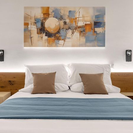 Roccella Apartments Палермо Екстериор снимка